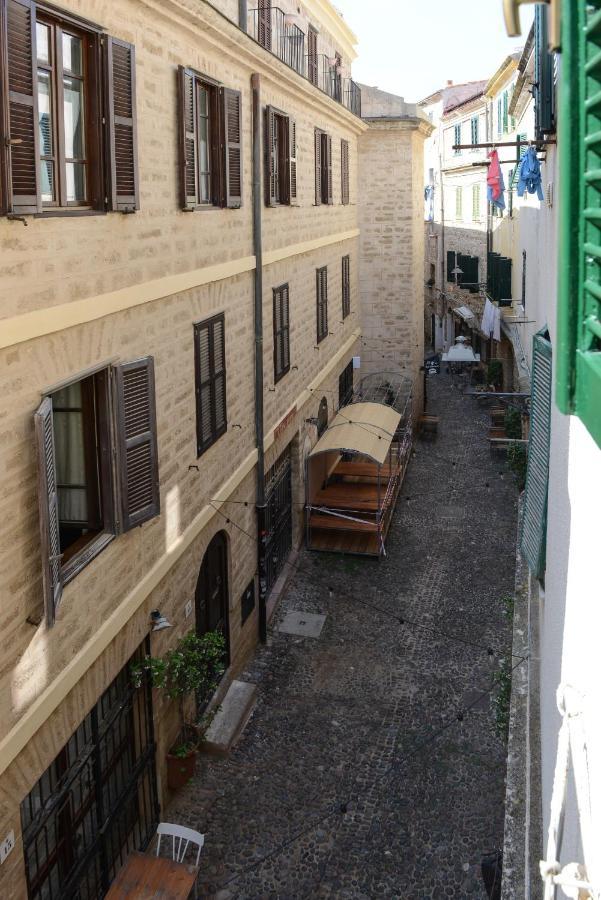 شقة Old Town Secret Garden ألغيرو المظهر الخارجي الصورة